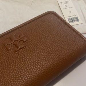 Tory Burch Thea Zip Continental Wallet